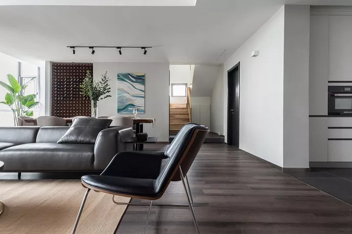 踢腳線要這么裝才好看！