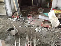 自裝，半個(gè)月沒(méi)有回來(lái)看工地，現(xiàn)在一看，我這房子還能要嗎？