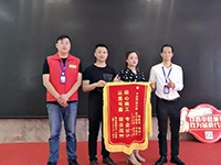 今日最佳服務 | 陶女士敘說與中庭的故事，凌晨十二點的風景與你共賞