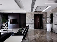 裝修時老公想全屋貼瓷磚，媳婦列舉了七大缺點才成功阻止！